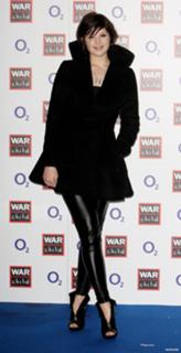 Gemma Arterton feet photo thumbnail