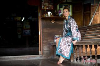 Cristina Ferreira feet photo thumbnail