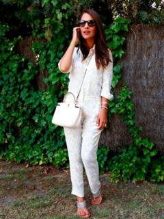 Paula Echevarría feet photo thumbnail