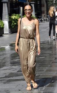 Myleene Klass feet photo thumbnail