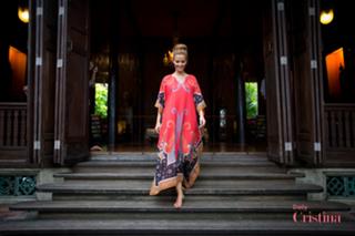 Cristina Ferreira feet photo thumbnail