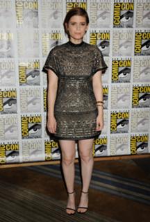 Kate Mara feet photo thumbnail