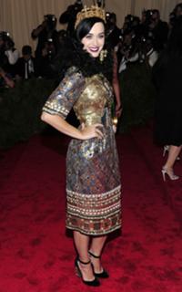 Katy Perry feet photo thumbnail