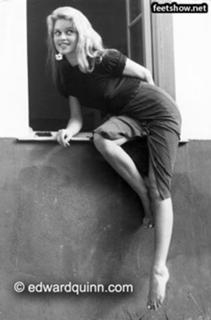 Brigitte Bardot feet photo thumbnail