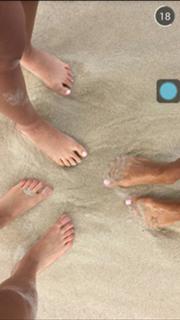 Chantel Jeffries feet photo thumbnail