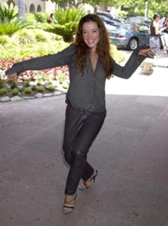 Marguerite Moreau feet photo 1