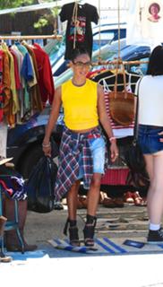 Jada Pinkett Smith feet photo thumbnail