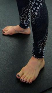Ronda Rousey feet photo thumbnail