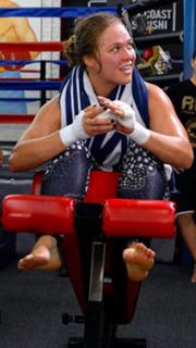 Ronda Rousey feet photo thumbnail