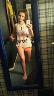 Tiffany Alvord feet photo thumbnail