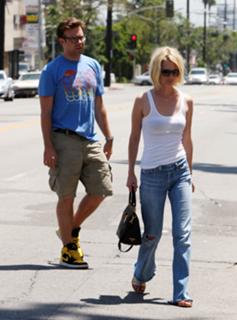 January Jones feet photo thumbnail
