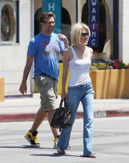 January Jones feet photo thumbnail