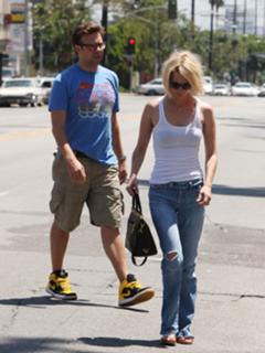January Jones feet photo thumbnail