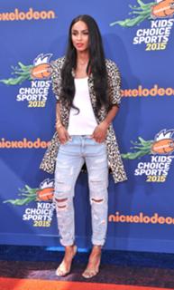 Ciara feet photo thumbnail