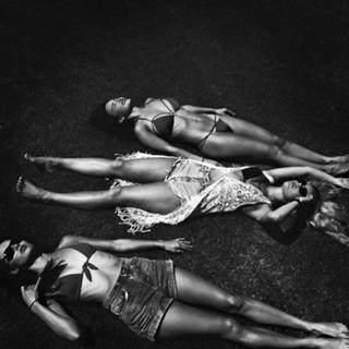 Olga Seryabkina feet photo thumbnail