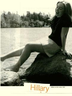 Hillary Clinton feet photo 3