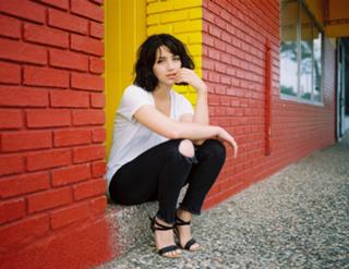 Emily Rudd feet photo 2