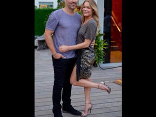 LeAnn Rimes feet photo thumbnail