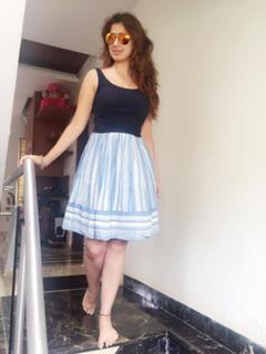 Raai Laxmi feet photo thumbnail