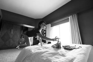 Amanda Cerny feet photo thumbnail