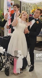Melissa Joan Hart feet photo thumbnail