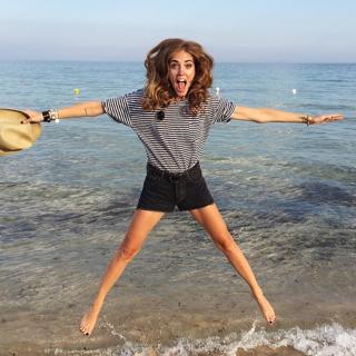 Chiara Ferragni feet photo thumbnail
