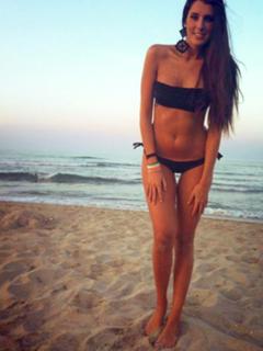 Valentina Vignali feet photo thumbnail
