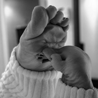 Franciely Freduzeski feet photo thumbnail