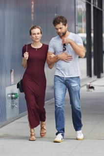 Diane Kruger feet photo thumbnail