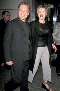Kate Winslet feet photo thumbnail