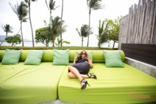 Cristina Ferreira feet photo thumbnail