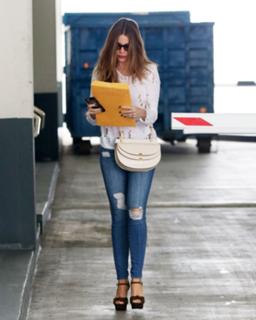 Sofía Vergara feet photo thumbnail