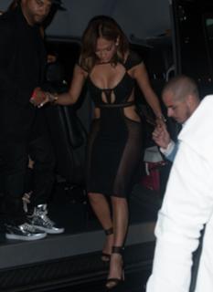 Jennifer Lopez feet photo thumbnail
