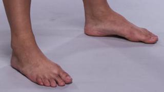Miesha Tate feet photo thumbnail
