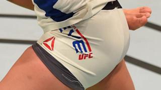 Miesha Tate feet photo thumbnail