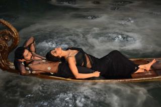 Shriya Saran feet photo thumbnail