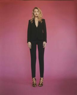 Gigi Hadid feet photo thumbnail