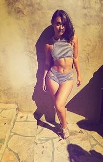 Francia Raisa feet photo thumbnail