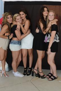 Camila Cabello feet photo thumbnail