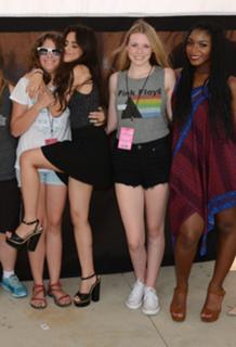 Camila Cabello feet photo thumbnail