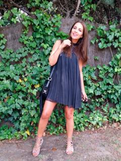 Paula Echevarría feet photo thumbnail