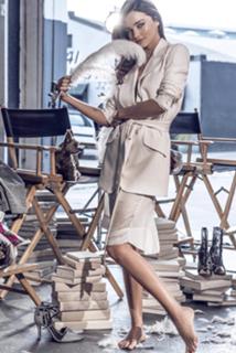 Miranda Kerr feet photo thumbnail