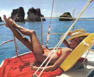 Christie Brinkley feet photo thumbnail