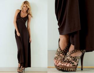 Paige Butcher feet photo thumbnail