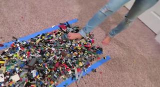 Brittney Smith feet photo thumbnail