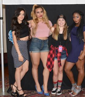 Camila Cabello feet photo thumbnail