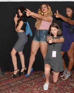 Camila Cabello feet photo thumbnail