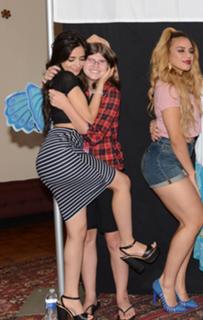 Camila Cabello feet photo thumbnail