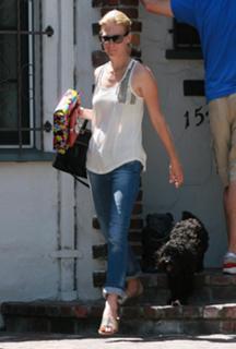January Jones feet photo thumbnail