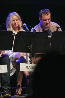 Jennifer Lawrence feet photo thumbnail